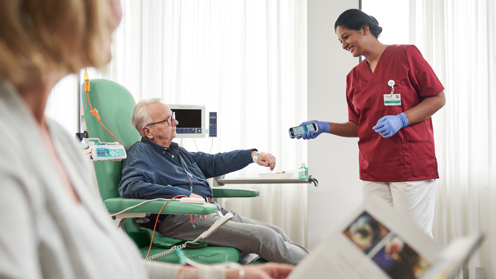 nurse-scanning-patient-identification-for-safety.jpg